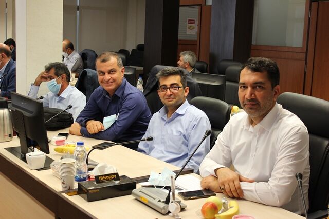 ODY4MA1VQq9H