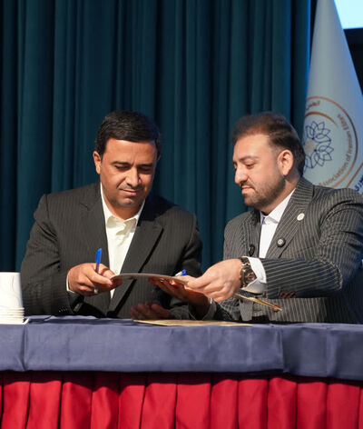 ضرورت پیوند جامعه نخبگانی با صنعت و حرفه برای شتاب‌بخشی به پیشرفت کشور